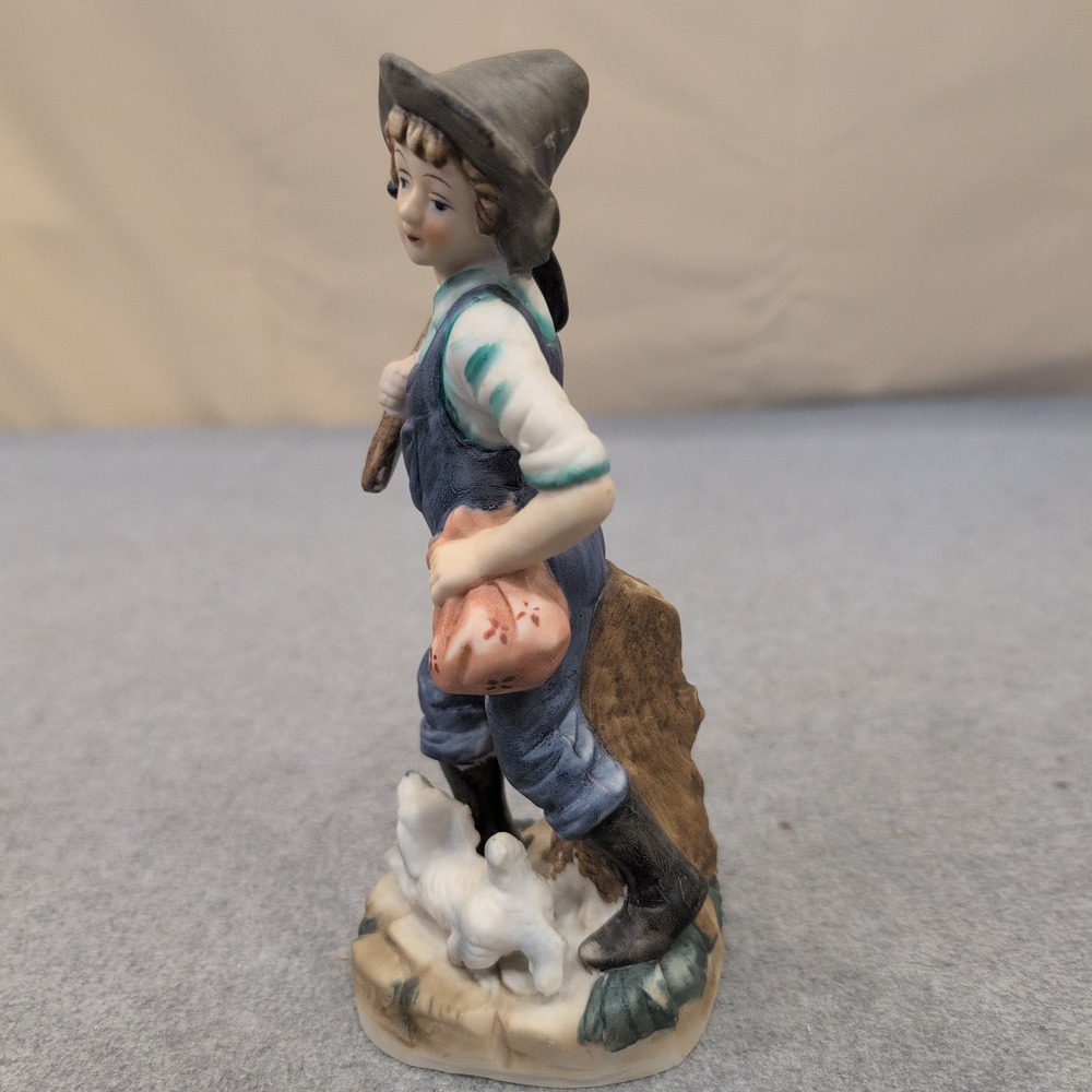 Vintage UCC Porcelain Farm Boy with Dog Figurine Blue Overalls‎ Taiwan - Picture 2 of 4